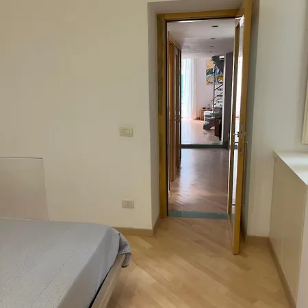 Appartamento Napolina House - Chiaia