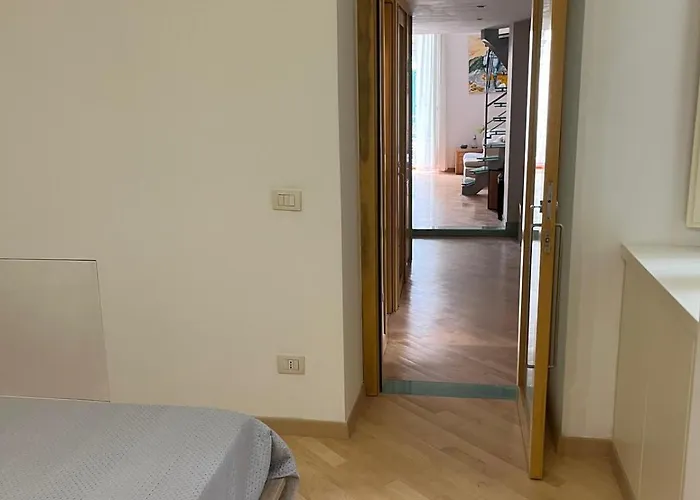 Apartment Napolina House - Chiaia