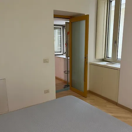 Napolina House - Chiaia * Nápoles