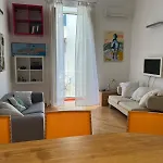 Napolina House - Chiaia
