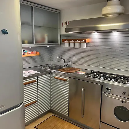 Napolina House - Chiaia Naples